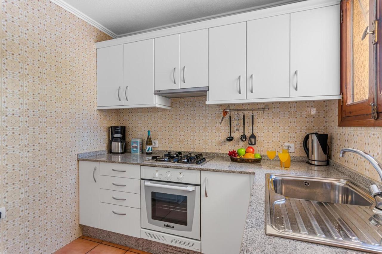 Villa Elice - Plusholidays Калпе Екстериор снимка